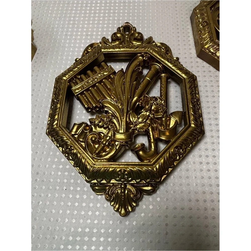 Dart Industries Homco Gold Hollywood Regency Musical Instrument Wall Plaques (3)